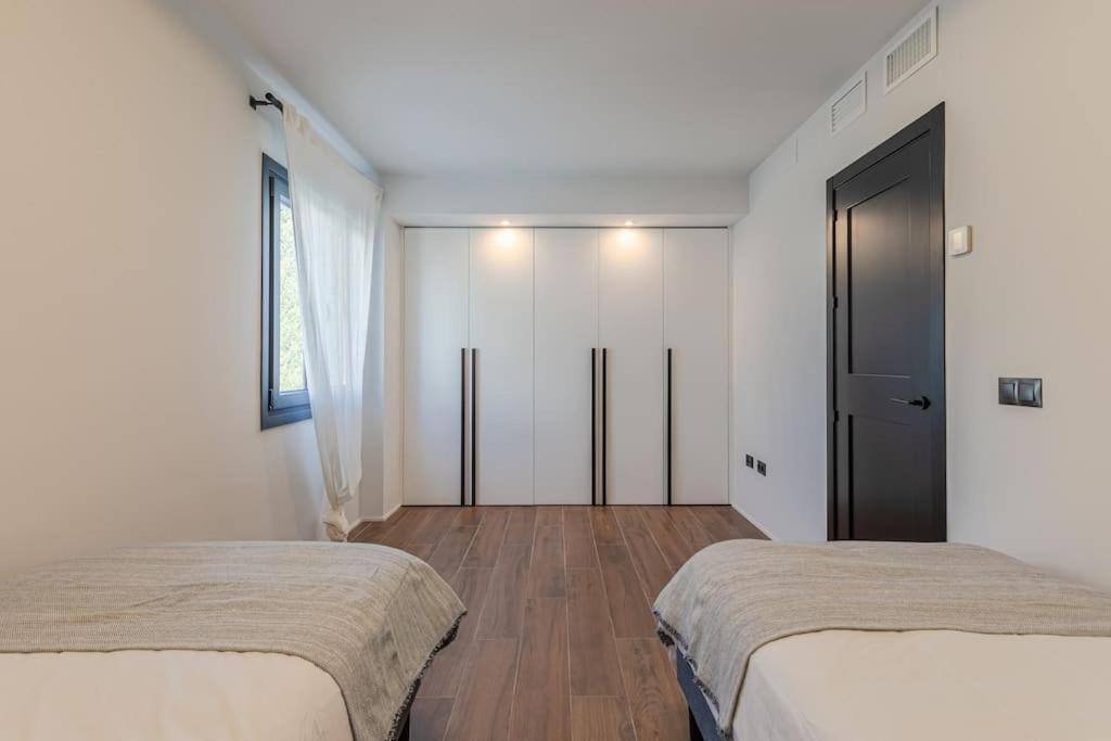 Villa Con Piscina Privada Gelves 外观 照片