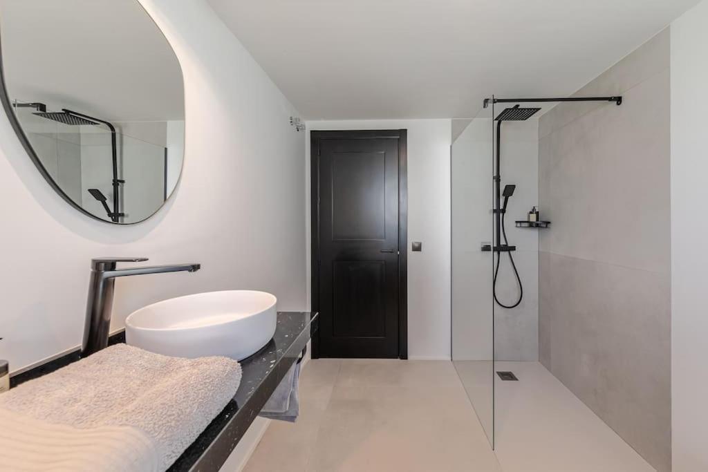 Villa Con Piscina Privada Gelves 外观 照片