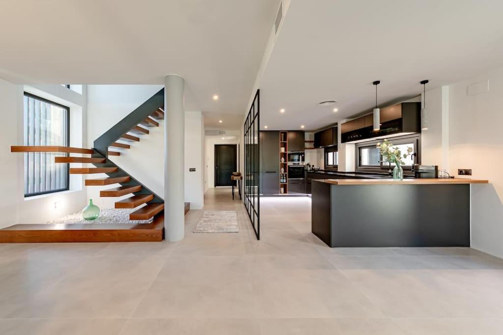 Villa Con Piscina Privada Gelves 外观 照片