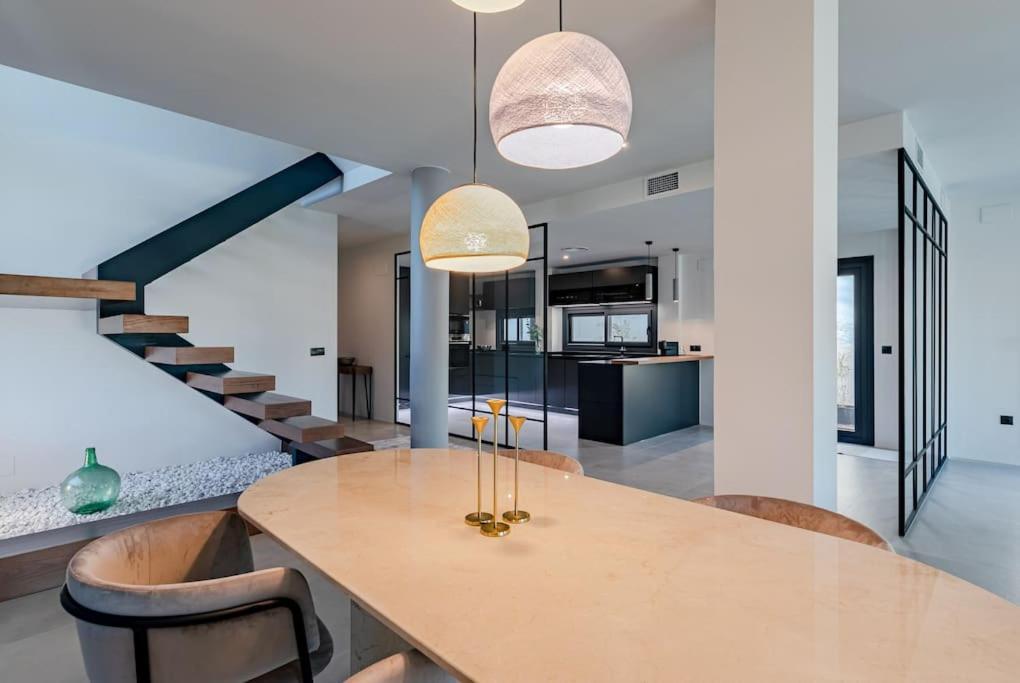 Villa Con Piscina Privada Gelves 外观 照片