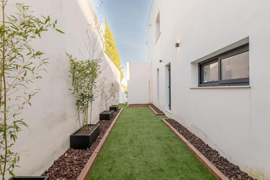 Villa Con Piscina Privada Gelves 外观 照片
